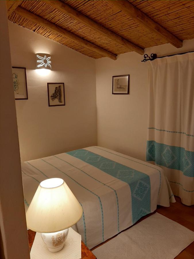 Padru Agriturismo Casteddu מראה חיצוני תמונה